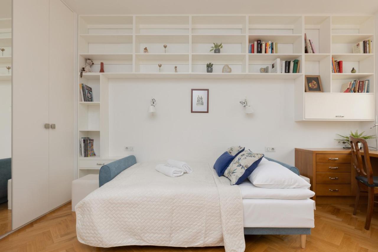 Koszykowa Sunny Studio By Noclegi Renters Warsaw Ngoại thất bức ảnh